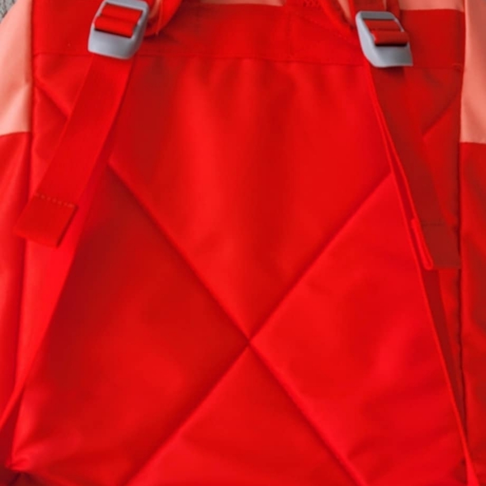 Igloo Angry Orchard Cooler Backpack Insulated Red Festival Picnic Bag - Picture 5 of 14